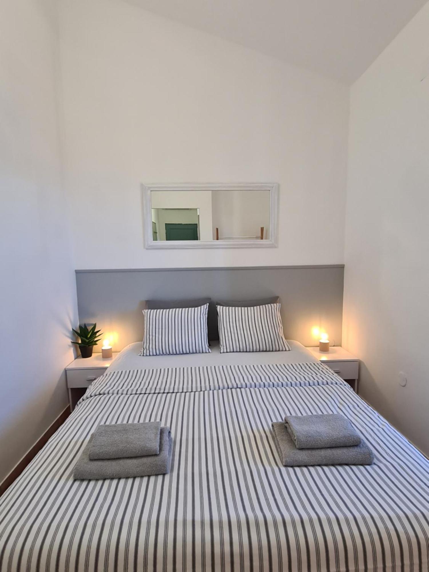 Apartment & Rooms Roza Peroj Chambre photo