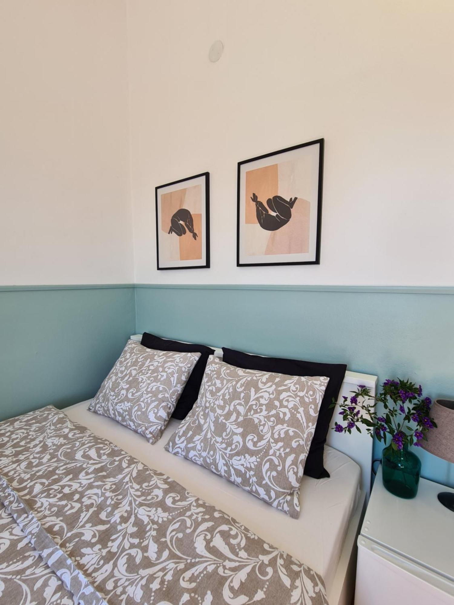 Apartment & Rooms Roza Peroj Chambre photo